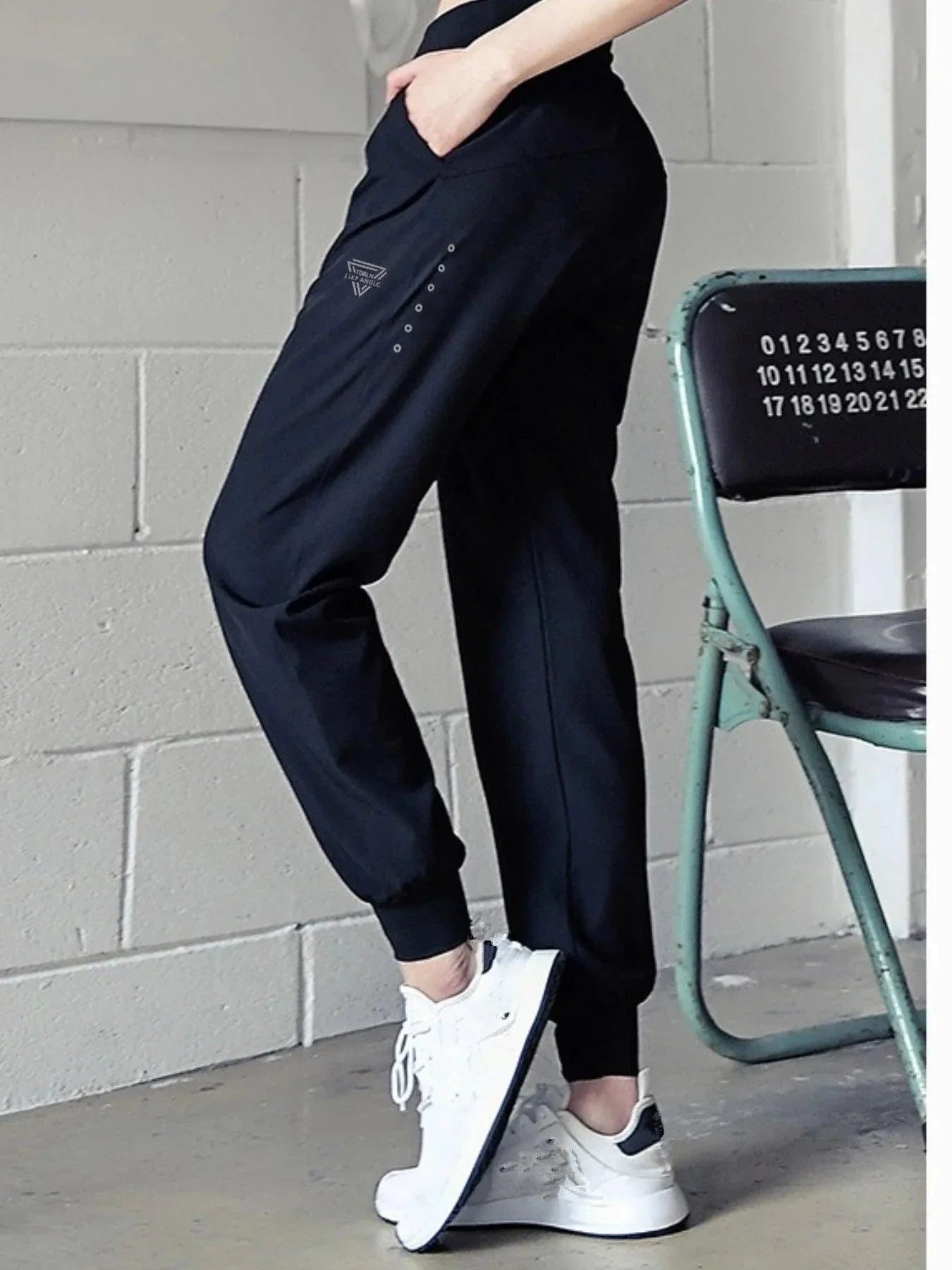  Calça Jogger Yoga